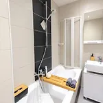 Apartament 4-zimmer Mit Grandioser Aussicht In Zentraler Lage *